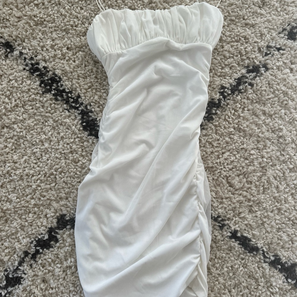 Princess Polly White Strapless Dress size 2
